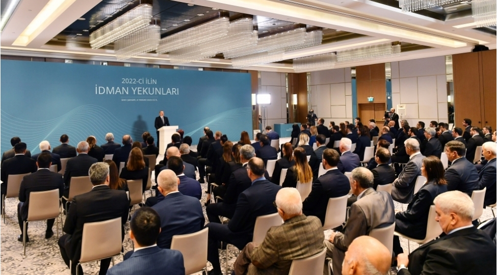 azerbaycan-idmanin-kutleviliyini-temin-eden-peshekar-teshkilatchiliq-enenelerine-sahib-olan-olkedir