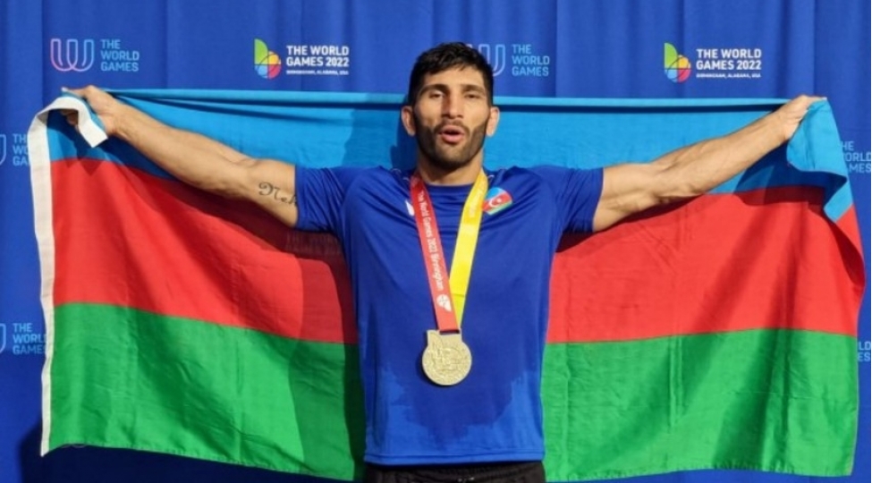 azerbaycan-kikbokschusu-2022-ci-ilin-en-yaxshi-idmanchisi-sechile-biler