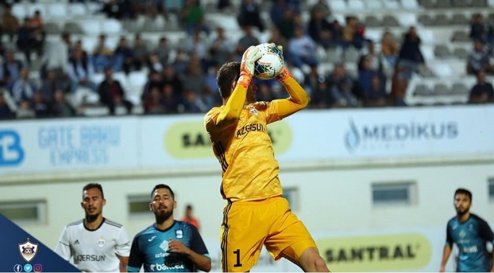 qarabagin-sabiq-futbolchusu-ronaldonun-komanda-yoldashi-ola-biler
