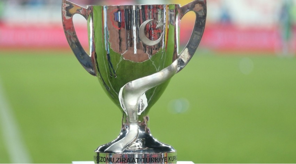 turkiye-kubokunda-14-ve-yarimfinal-merhelesinin-pushku-atilib