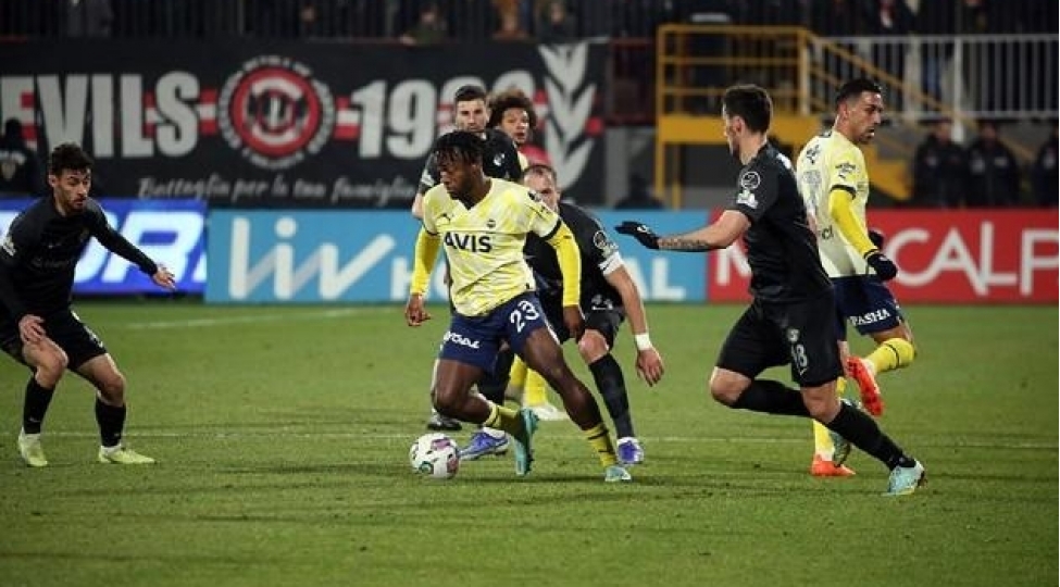 fenerbaxcha-ve-ankaragucunden-qelebe