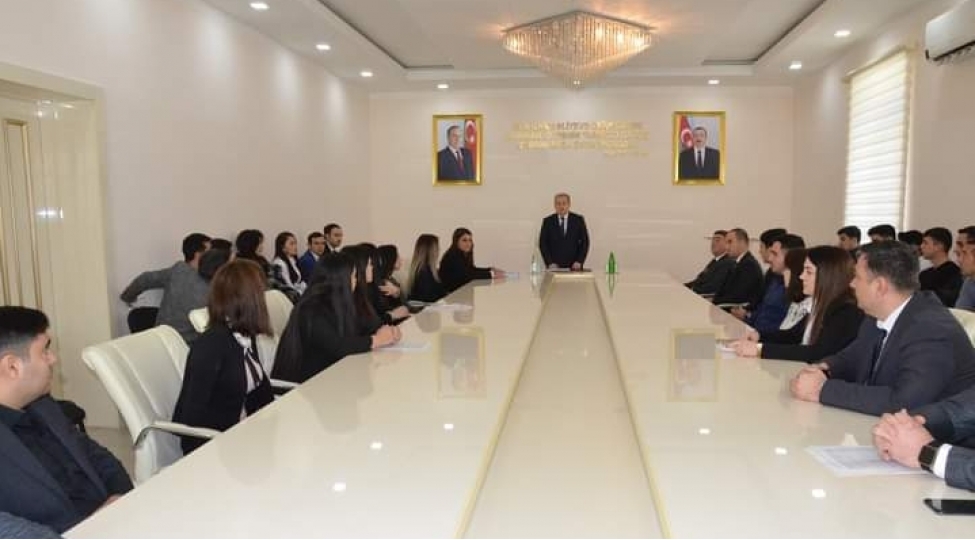 heyder-eliyev-ve-azerbaycan-gencliyi-foto