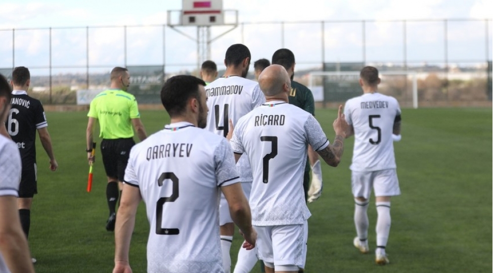qarabag-bu-movsum-avrokuboklardan-elde-etdiyi-gelire-gore-qite-nehenglerini-qabaqlayib