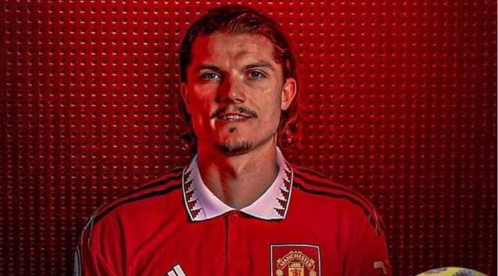 manchester-yunayted-bavariyanin-futbolchusunu-transfer-etdi