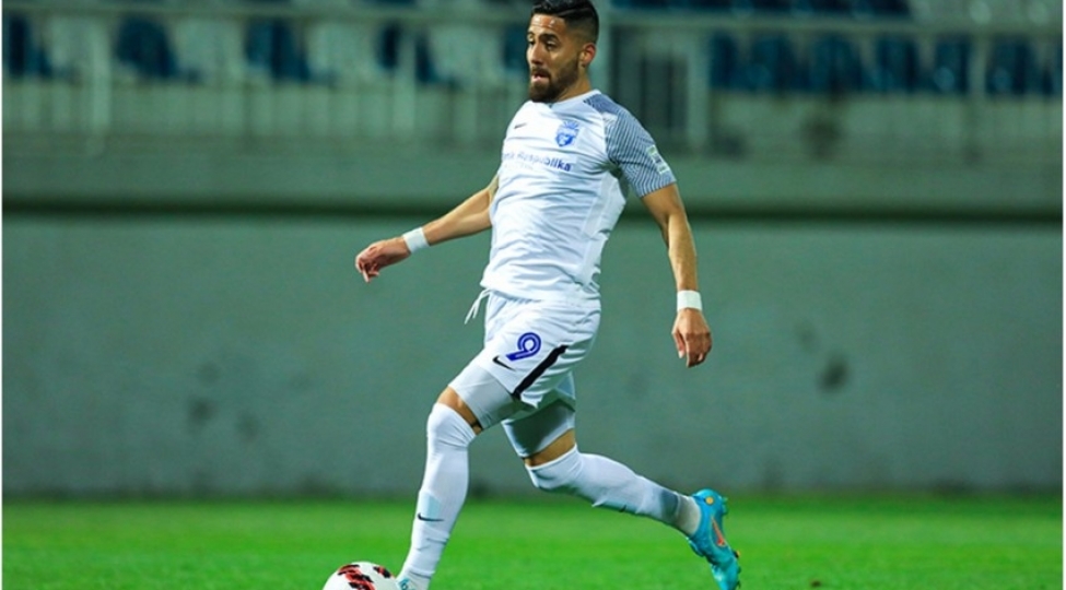 sabahdan-ayrilan-futbolchu-argentina-klubuna-kechib