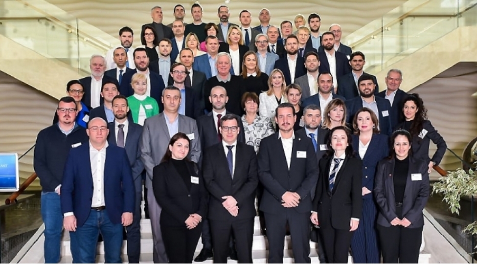affa-nin-numayendeleri-uefa-nin-seminarinda-ishtirak-edibler