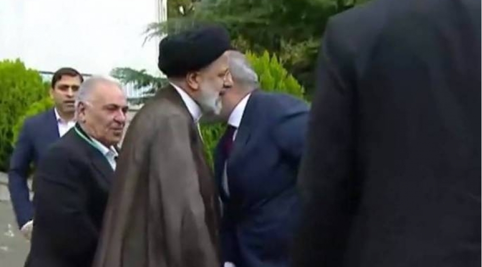 irevanda-oturub-araqarishdiran-iran-sefiri-ve-tehrani-gozleyen-fransa-shillesi