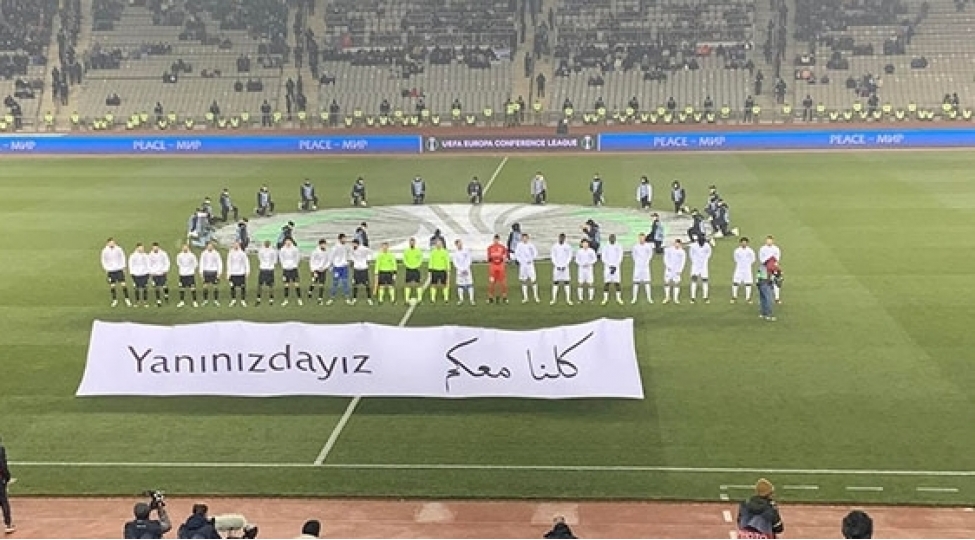 konfrans-liqasi-qarabag-gent-oyunu-sukutla-bashlayib