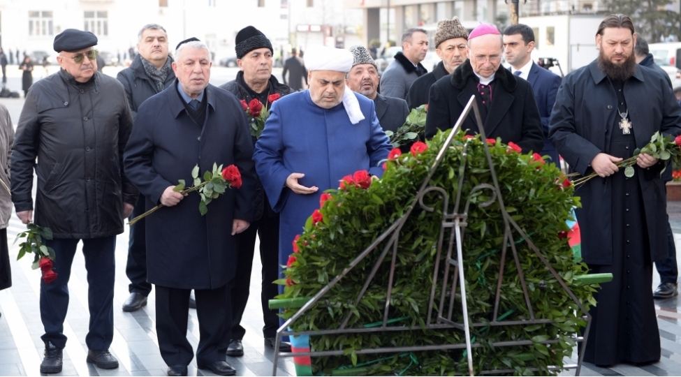 olkemizdeki-dini-konfessiya-rehberleri-xocali-soyqirimi-qurbanlarini-aniblar