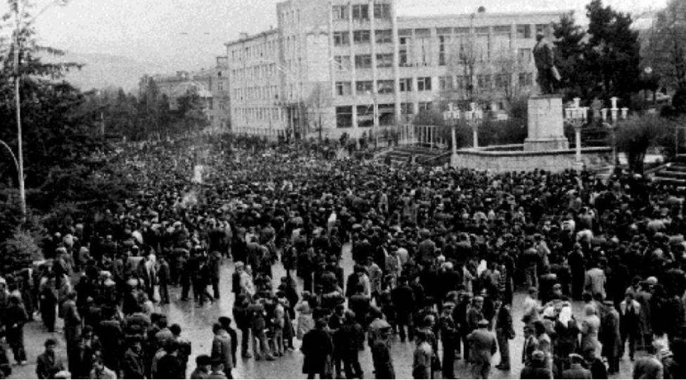 sumqayit-hadiseleri-ermenilerin-texribatindan-35-il-otur
