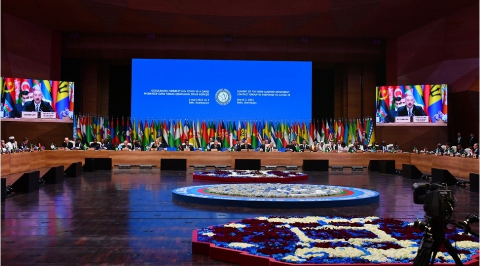 azerbaycanin-ugurlu-siyaseti-qoshulmama-herekatina-beynelxalq-nufuz-qazandirib