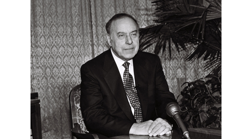 musteqilliyimizin-memari