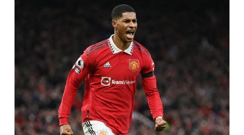 manchester-yunaytedin-futbolchusu-en-yaxshi-sechildi