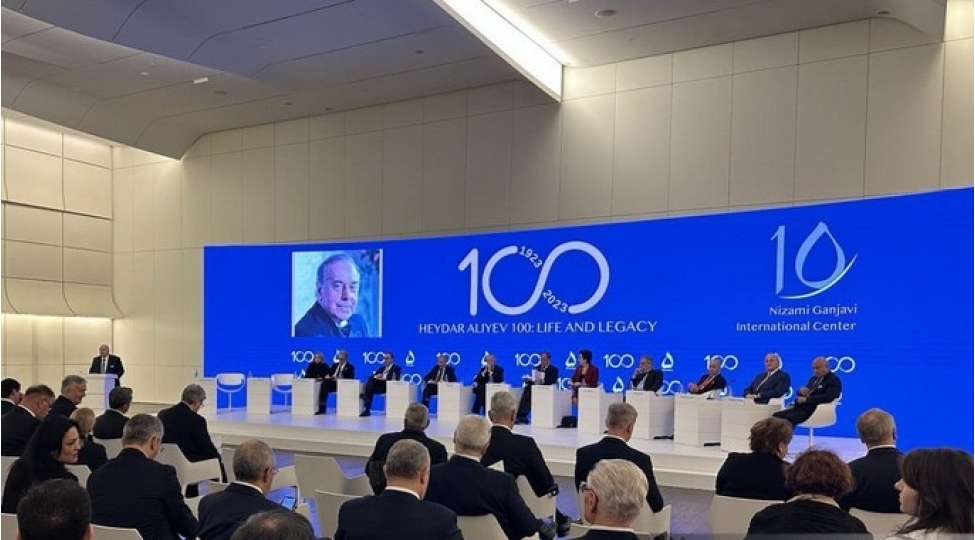 yushshenko-azerbaycan-xalqinin-bexti-getirib-ki-onun-heyder-eliyev-kimi-lideri-olub