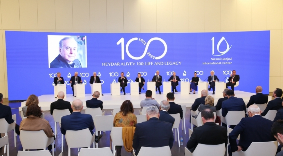 baki-forumu-cherchivesinde-milletin-formalashmasi-movzusunda-panel-iclas-teshkil-olunub