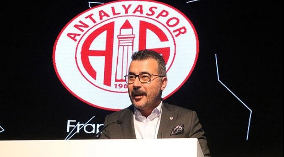 turkiye-klubunun-prezidenti-istefa-verdi
