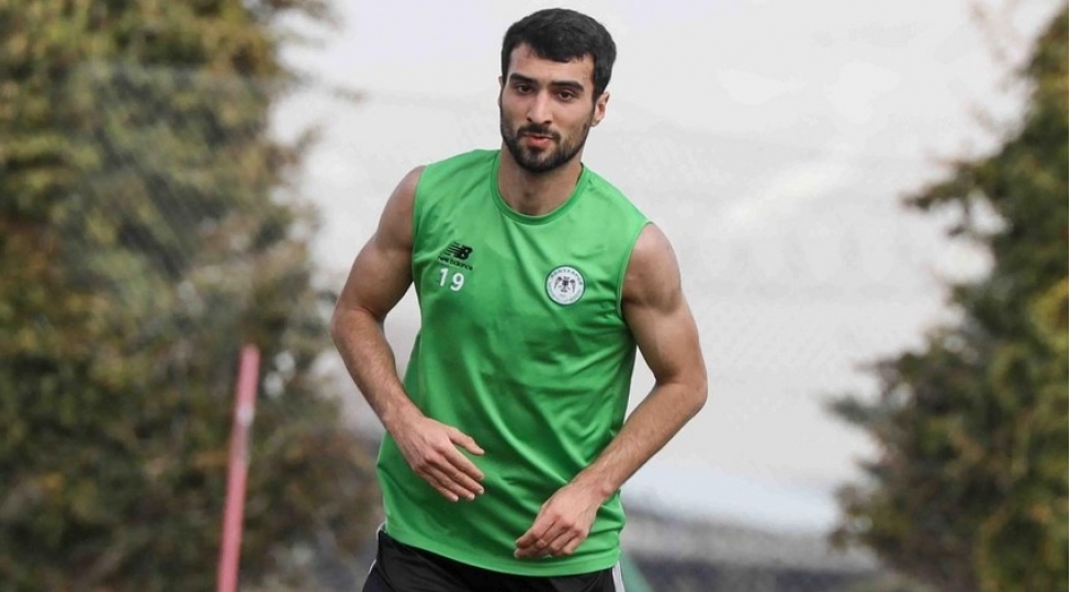 mahir-emreli-qalatasarayla-oyunda-ozumu-kimese-gostermek-fikrim-yoxdur