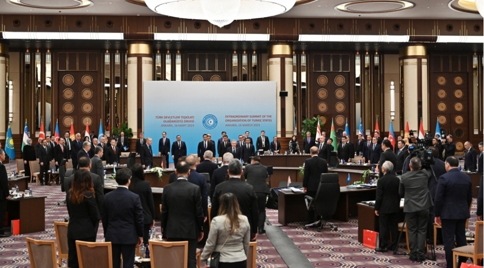 turk-xalqlarinin-qardashlashmasi-zamanin-telebidir