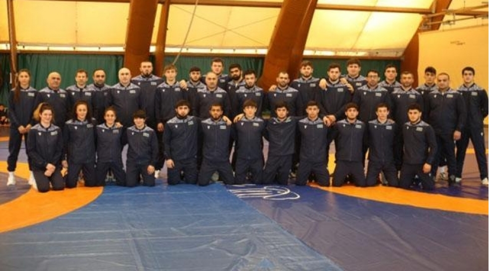 ach-guleshchilerimiz-2-qizil-1-gumush-ve-1-burunc-medalla-bashladilar