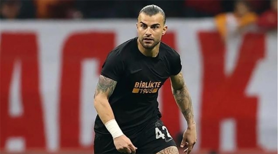 qalatasarayin-futbolchusu-milliden-kenarlashdirildi