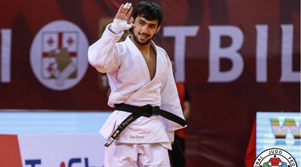 azerbaycan-cudochusu-qizil-medal-qazanib