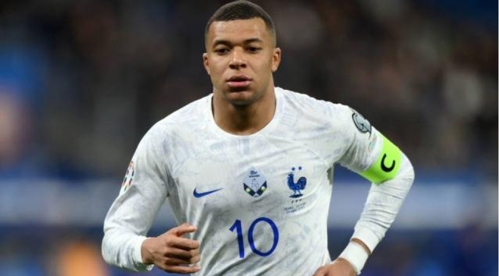 mbappe-benzemani-geride-qoydu