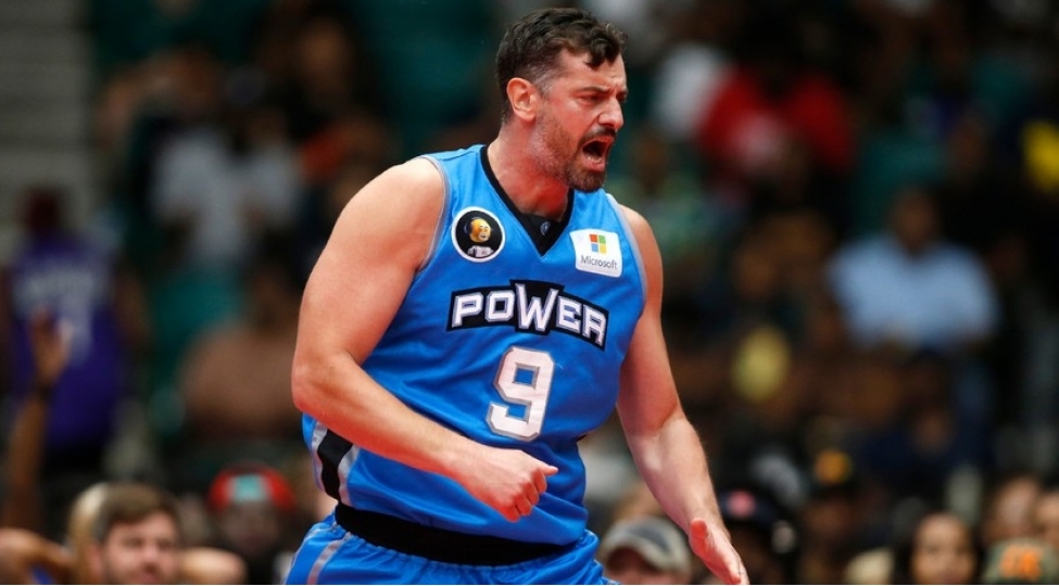 taninmish-basketbolchu-azerbaycan-kubokunun-final-oyununu-izleyecek