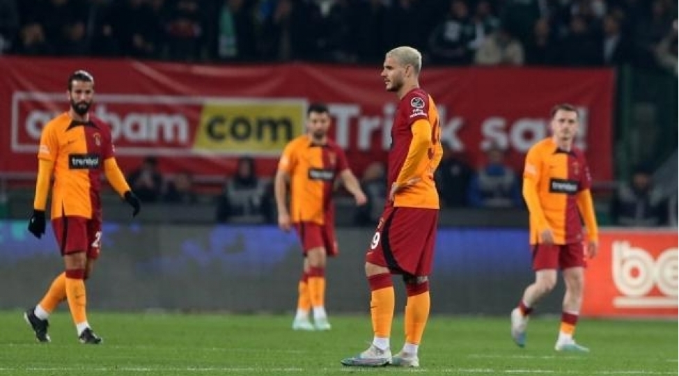 qalatasaray-ikardini-cezalandiracaq