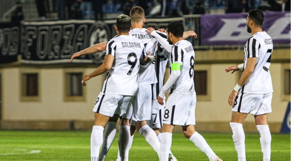 neftchi-azerbaycan-chempionatinda-rekordu-yenileyib
