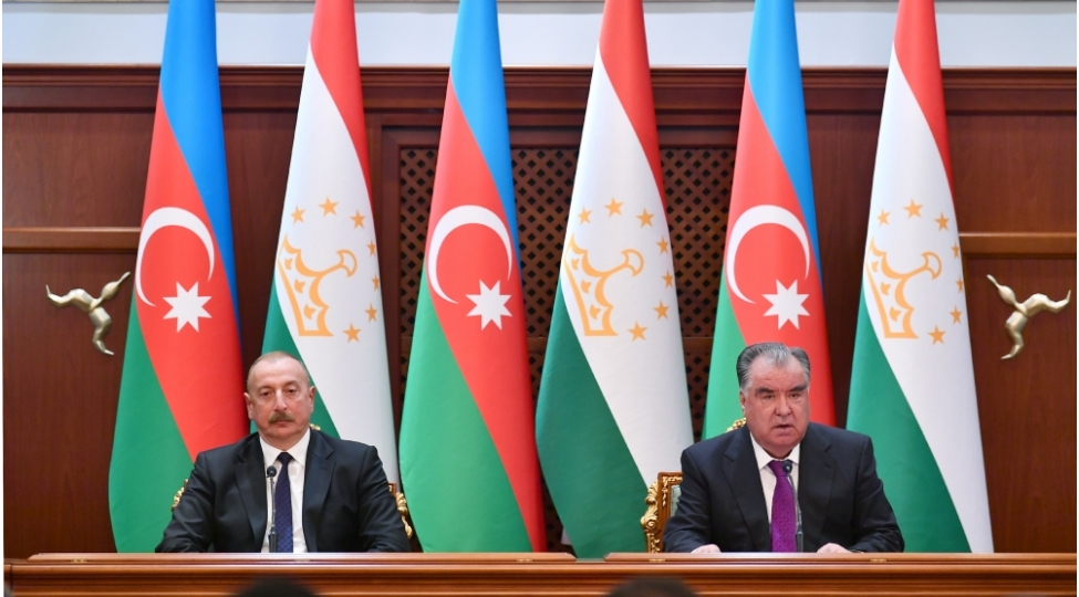 azerbaycan-ve-tacikistan-arasinda-elaqeler-yeni-merheleye-qedem-qoyur