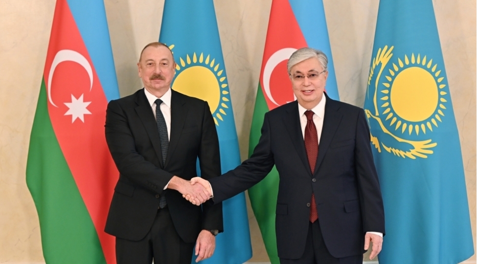 ortaq-soy-koke-malik-azerbaycan-qazaxistan-munasibetleri-yeni-merheleye-yukselir