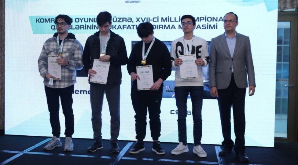 elektron-idman-novleri-federasiyasi-olke-chempionatinin-qaliblerini-mukafatlandirib