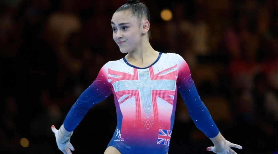 avropa-chempionati-boyuk-britaniyani-temsil-eden-azerbaycanli-gimnast-tarixi-neticeye-imza-atib