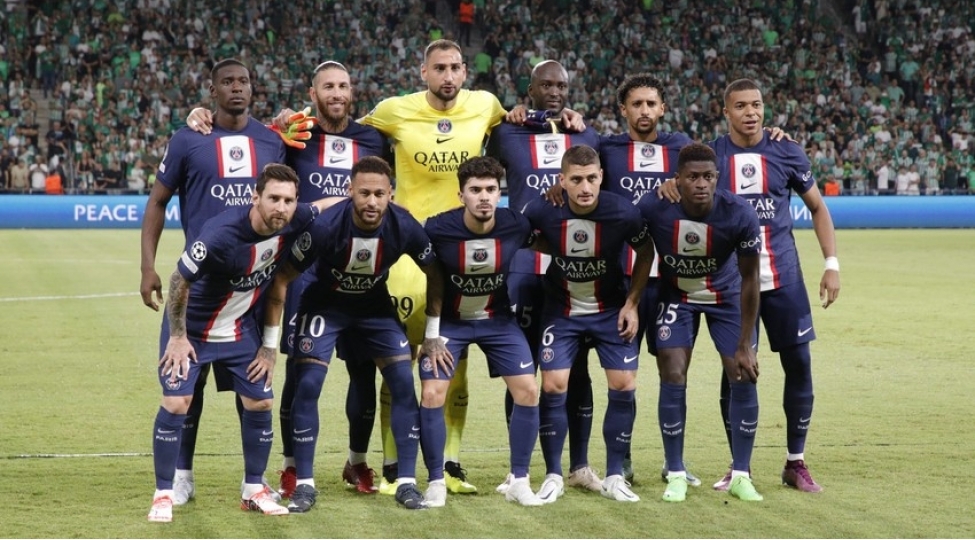 psj-yeddi-futbolchusu-ile-vidalashmaq-isteyir