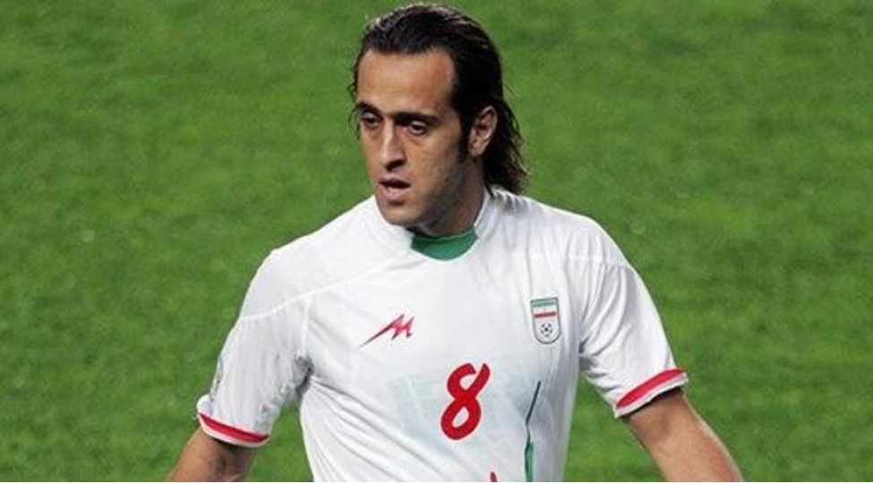 bu-il-fitre-zekatinizi-zibil-qutularina-atin-guney-azerbaycanli-efsanevi-futbolchu
