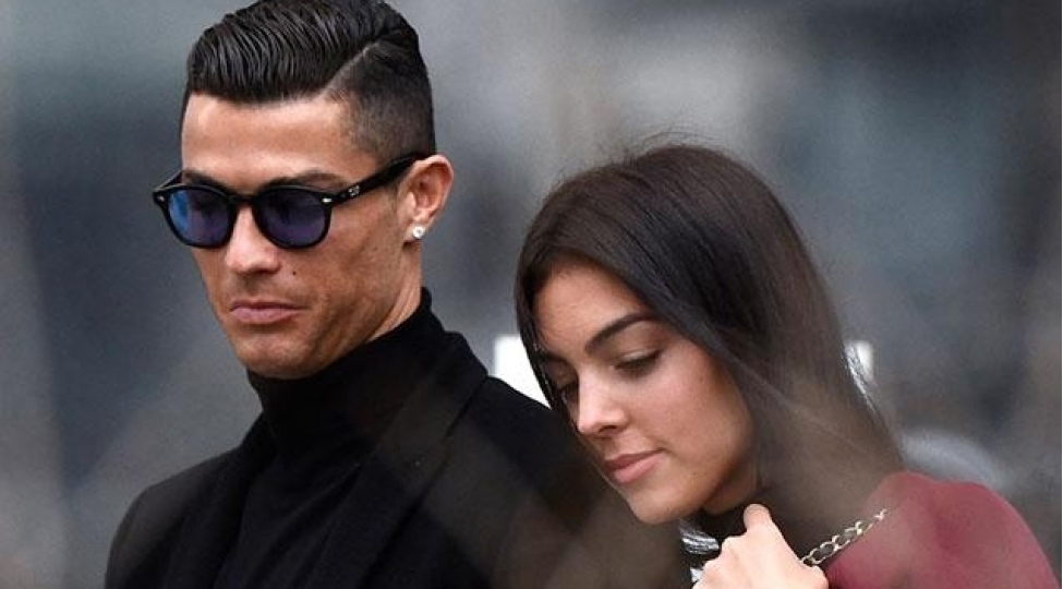 ronaldo-ve-corcina-ayrilirlar