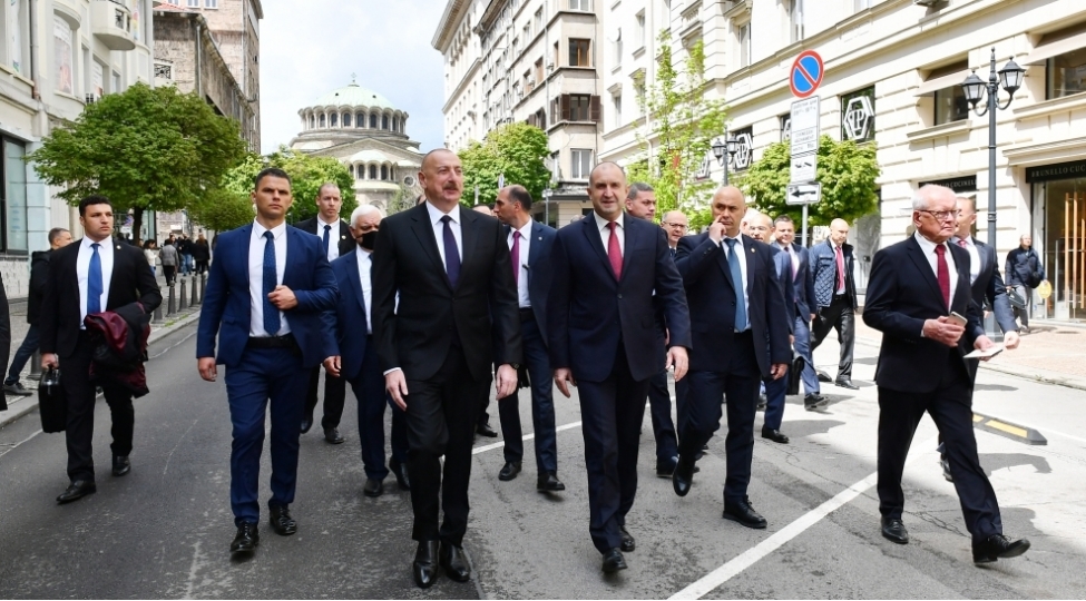 azerbaycanin-ugurlu-enerji-diplomatiyasi