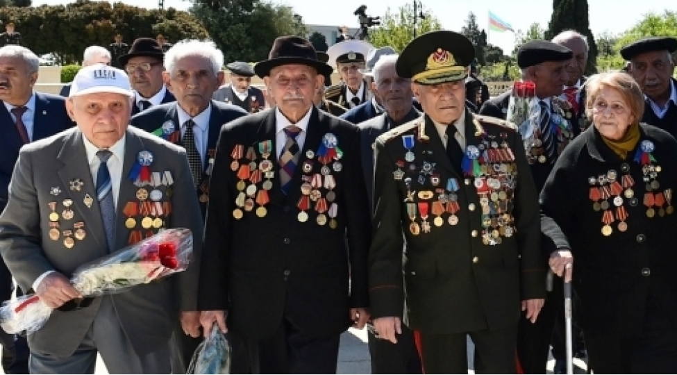 azerbaycan-ovladlari-ikinci-dunya-muharibesinde-qehremanliq-ve-fedakarliq-gosteribler