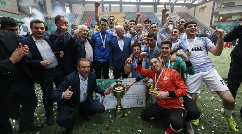 fovqelade-hallar-nazirliyi-dovlet-qurumlari-arasinda-kechirilen-minifutbol-turnirinin-qalibi-olub