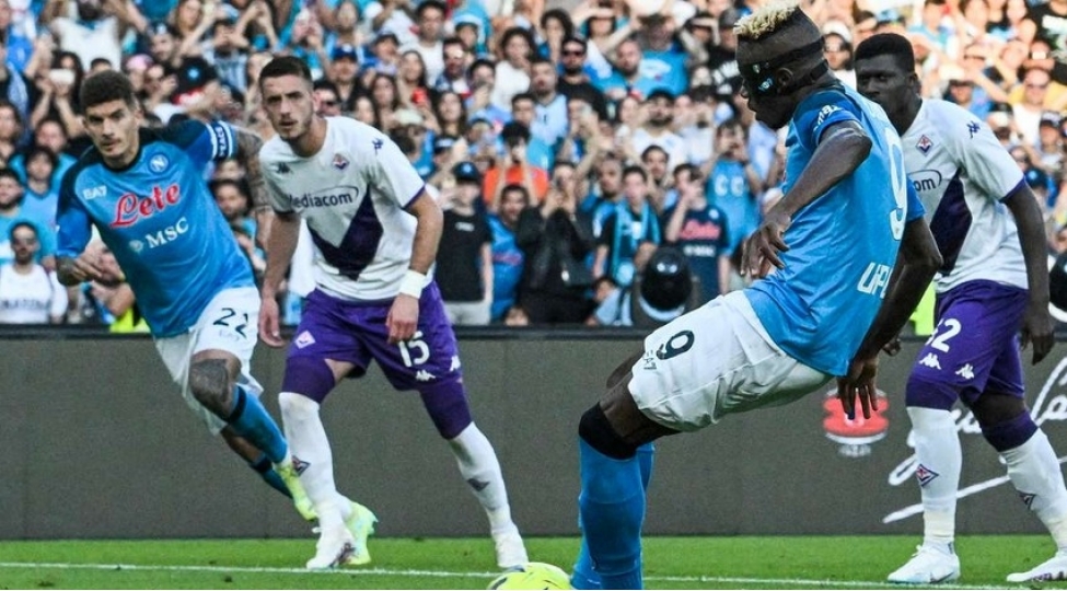 viktor-osimxen-italiya-chempionatlarinin-en-mehsuldar-afrikali-futbolchusu-olub