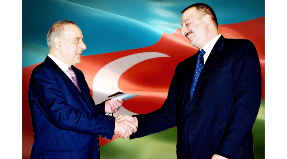 yap-fealiyyete-bashladigi-gunden-dovlete-xalqa-xidmet-numunesi-numayish-etdirir