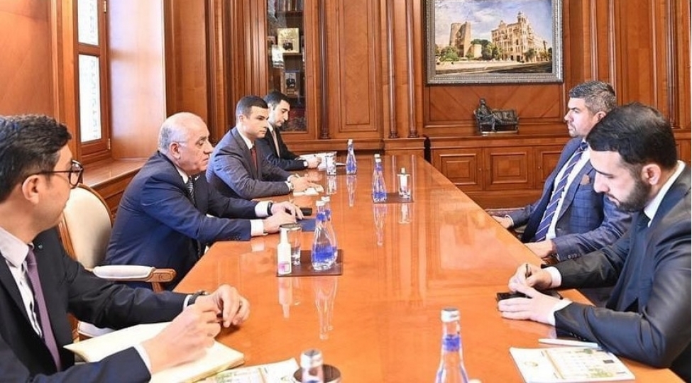 bash-nazir-dunya-minifutbol-federasiyasinin-prezidenti-ile-gorushub