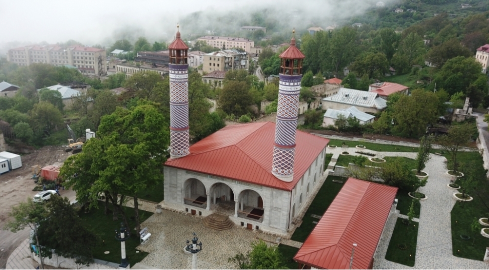 heyder-eliyev-fondundan-meden-tarixi-irsimizin-berpasina-boyuk-tohfe-foto
