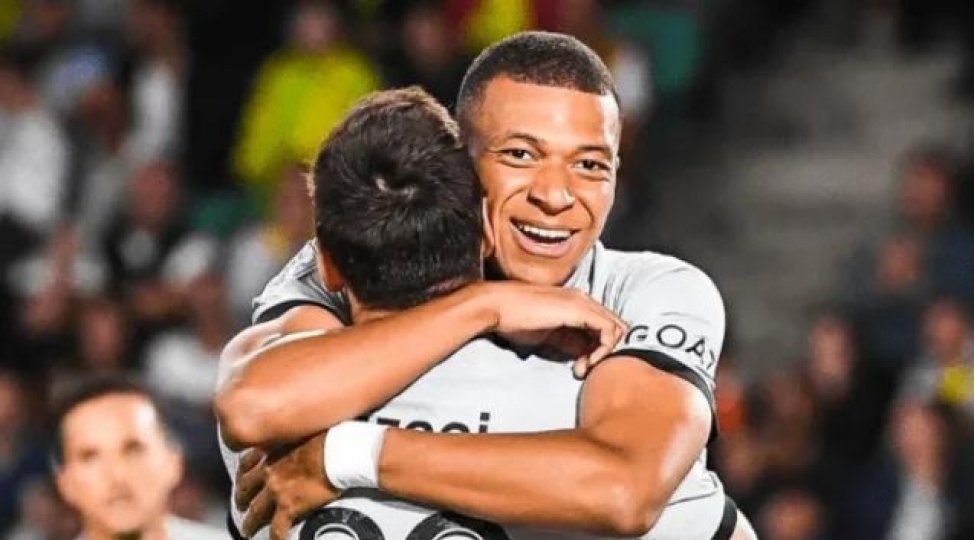 mbappe-qalir-yoxsa-gedir