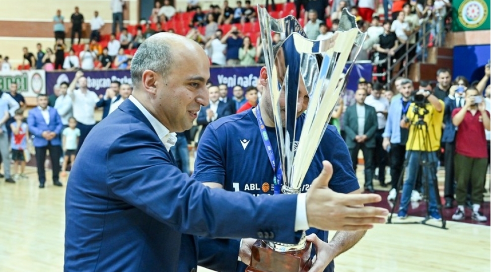 novbeti-movsum-10-ve-ya-12-komandadan-ibaret-chempionat-planlashdiririq-emin-emrullayev