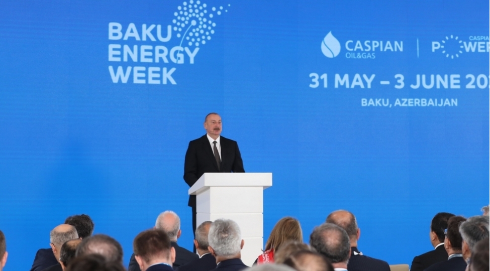 azerbaycan-regionda-ve-region-xaricinde-enerji-tehlukesizliyinin-guclendirilmesinde-davamli-terefdashdir