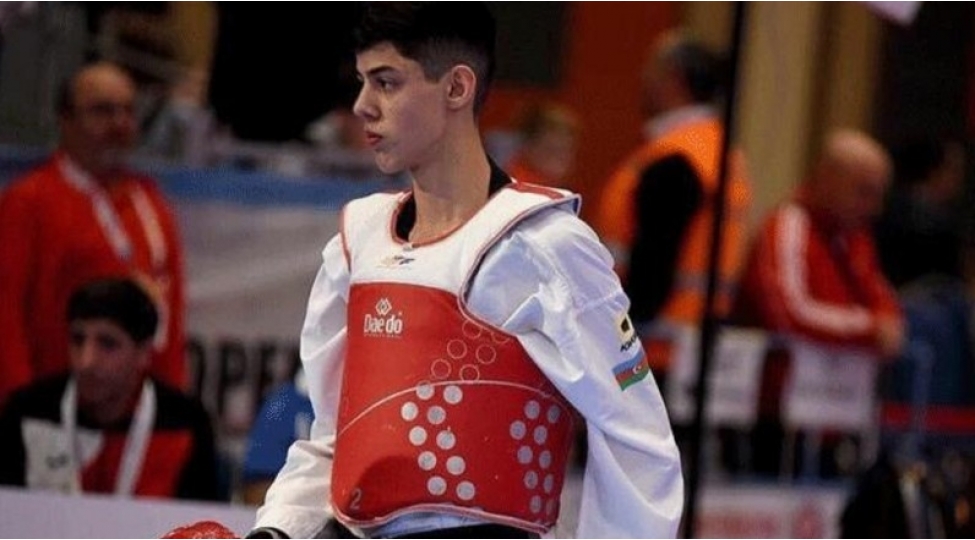 daha-bir-taekvondochumiz-mubarizeye-bashlayir