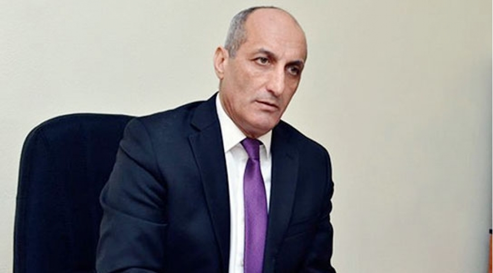 dagidici-unsurlere-zeruri-xatirlatma-yalanla-uzaga-gede-bilmezsiniz