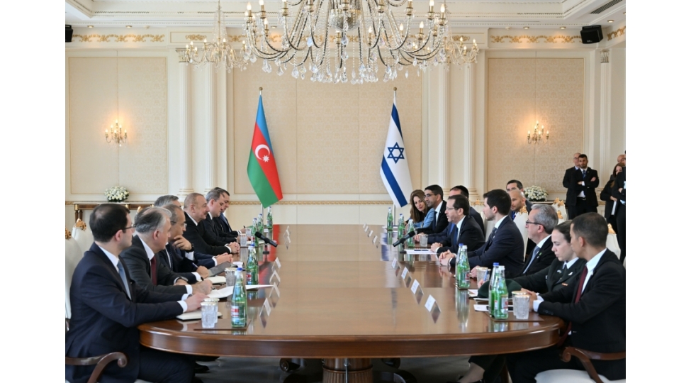 israil-pezidentinin-azerbaycana-seferi-olkelerimiz-arasinda-terefdashliq-elaqelerinin-tesdiqidir