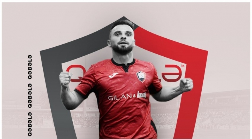 qebele-klubu-futbolchusu-ile-vidalashib